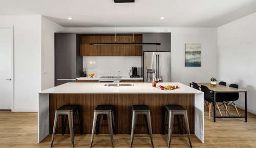 House (2 Bedrooms)