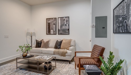 House (1 Bedroom)