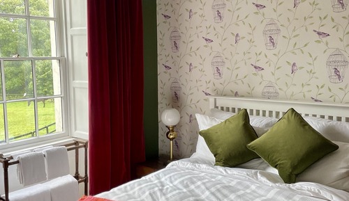 Comfort Double Room, Shared Bathroom (Wing)
