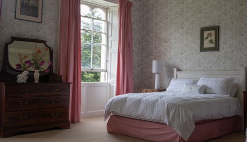 Executive Double Room, Ensuite, Mountain View (Main House)