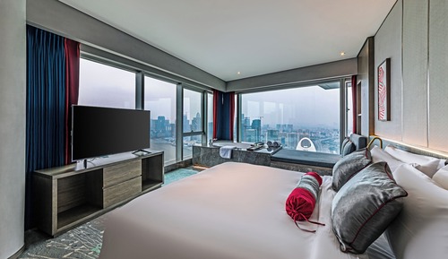 Premier Suite