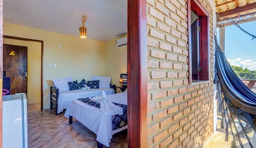 Family Room, Balcony