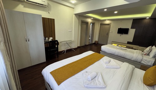 Superior Twin Room