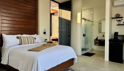 Deluxe Cabin