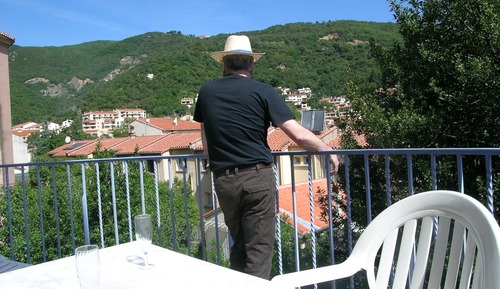 Classic Apartment, Balcony, Mountain View