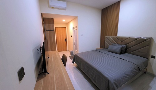 Deluxe Room, 1 King Bed, Non Smoking