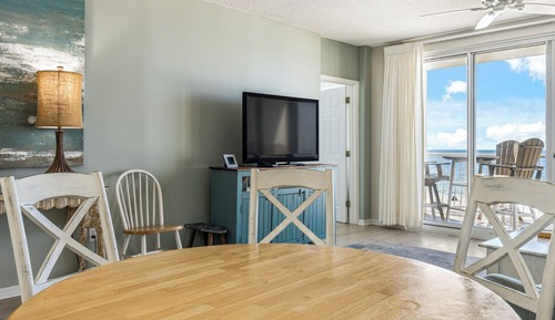Condo (3 Bedrooms)