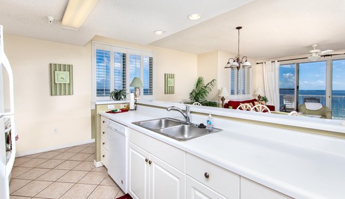 Condo (3 Bedrooms)