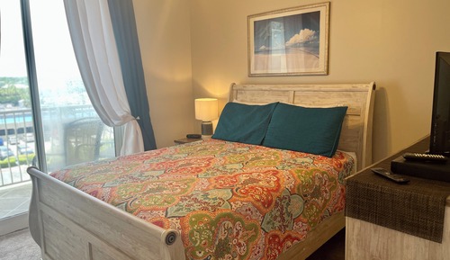 Condo (3 Bedrooms)