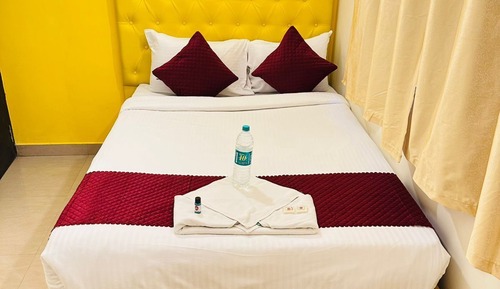 Deluxe Double Room, City View