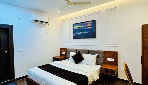 Presidential Room