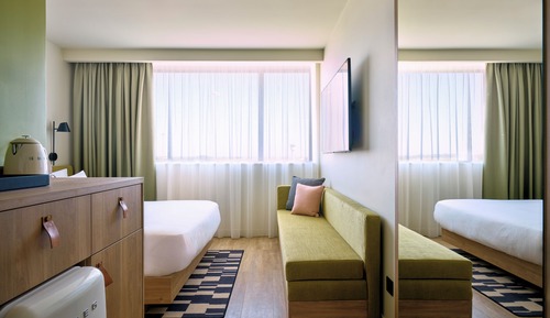 Room, 1 Queen Bed with Sofa bed