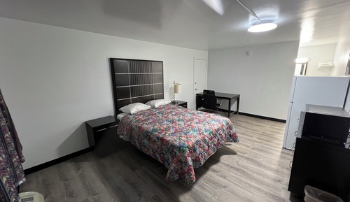 Deluxe Single Room, 1 Queen Bed, Non Smoking