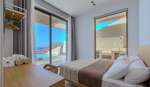 Pyrgos Exquisite 6 Villa