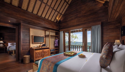 Seaside Wooden Lodge Double with Daily Afternoon Tea