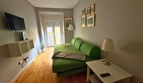 Classic Apartment, Ensuite, City View (Chiado Hill)