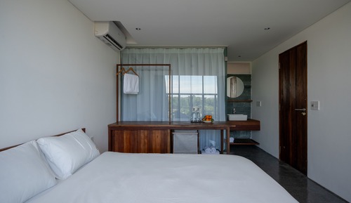 Exclusive Room