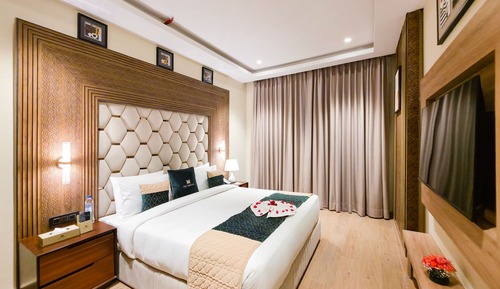 Club Presidential King & Twins Suite