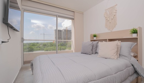 Apartment, Pool View (408E)