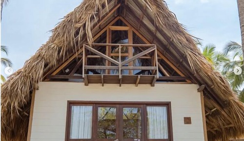 Family Cabin, Sea View