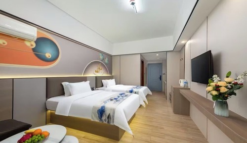 Classic Twin Room