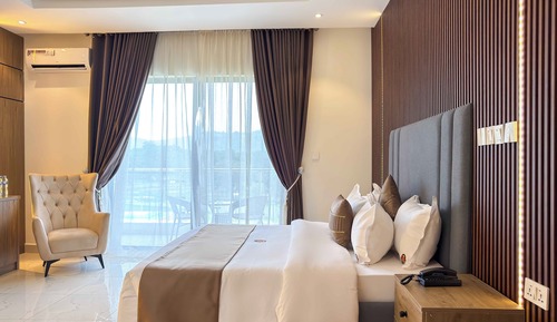 Executive Double Room, Balcony, Garden View