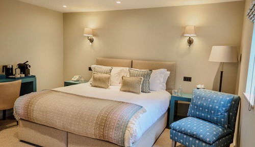 Comfort Double Room, Mobility Accessible, Courtyard View