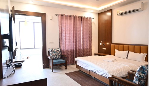 Deluxe Double or Twin Room, Garden View