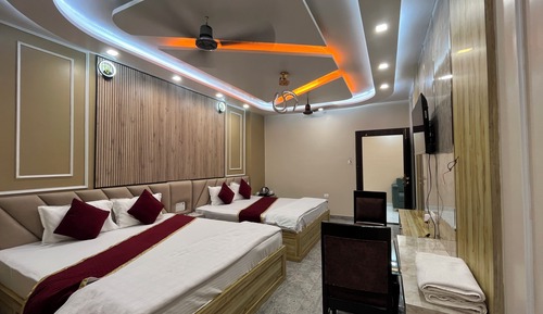 Premium Quadruple Room
