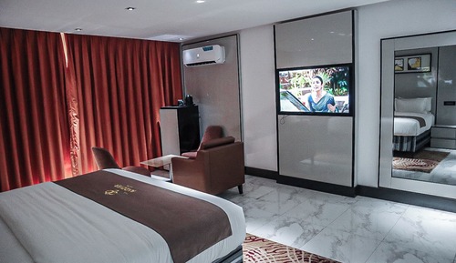 Superior Room, Balcony, City View