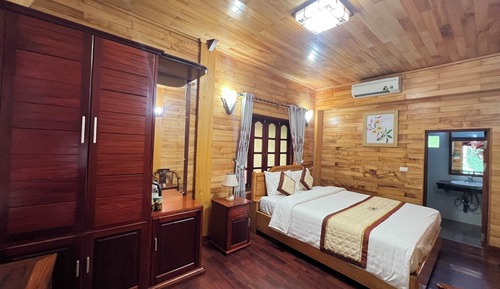 Deluxe Double or Twin Room, Lake View