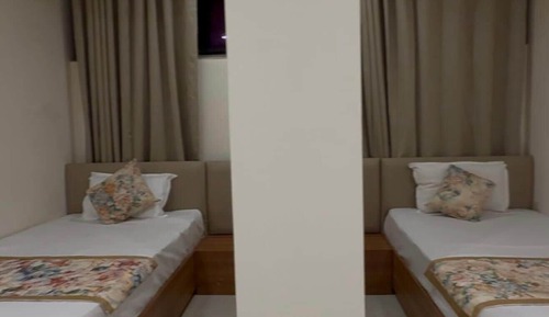 Deluxe Twin Room, Balcony, City View
