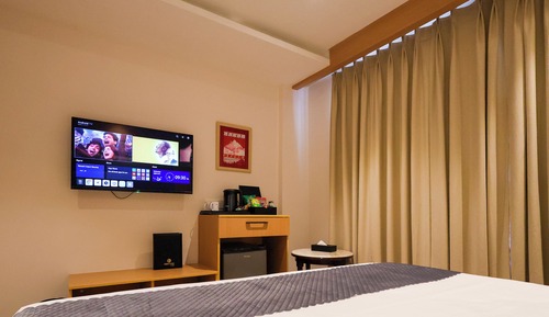 Signature Room