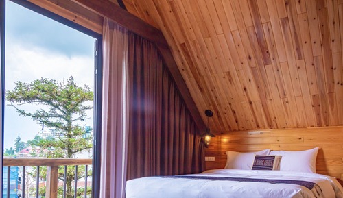 One Bedroom Bungalow, Balcony, Mountain View