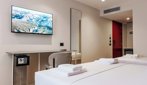 Superior Triple Room