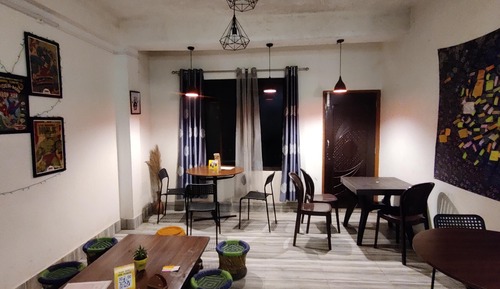 Basic Twin Room, Balcony, Hill View