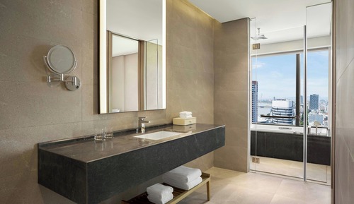 Premium Room, 1 King Bed, Non Smoking, City View