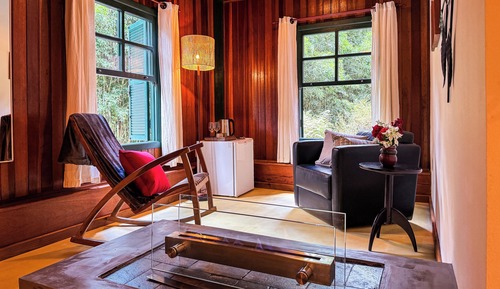 Exclusive Suite, Jetted Tub, Garden View