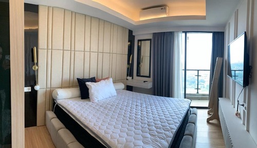 Apartment, Balcony, City View