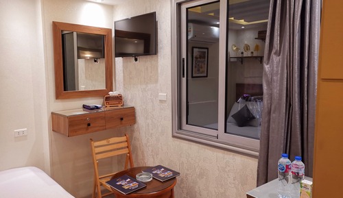 Deluxe Double or Twin Room