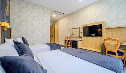 Superior Triple Room