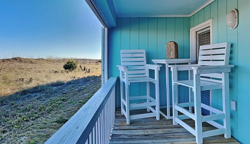 Condo (2 Bedrooms)