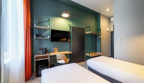 Basic Twin Room