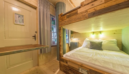 Deluxe Quadruple Room