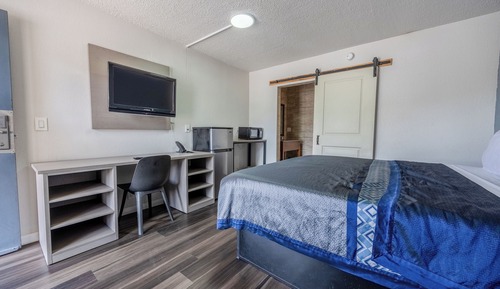 Room, 1 King Bed, Non Smoking