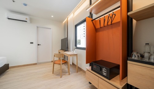 Superior Double Room, City View