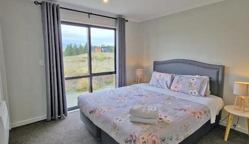 Superior Condo, Courtyard View
