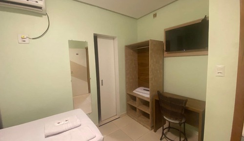 Economy Triple Room