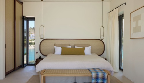 Exclusive Villa, Multiple Bedrooms, Private Pool, Sea View