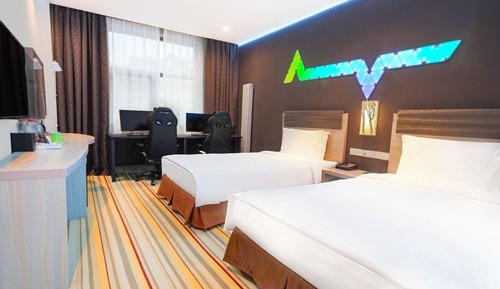 Luxury Twin Room